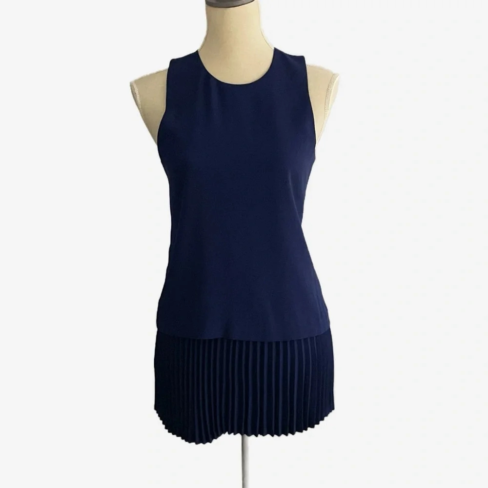 Theory‎ Anastaza Winslow Crepe Sleeveless Pleated Tiered Blouse Top Small Blue